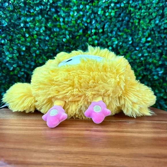 Nomi the Bigfoot 8” Easter Squishmallow with Flower Headband - Picture 5 of 6